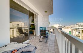 3 dormitorio piso en Deryneia, Chipre. 160 000 €