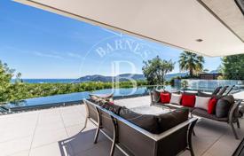 Villa – Cannes, Costa Azul, Francia. 15 000 €  por semana