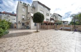Piso – Netanya, Center District, Israel. $570 000