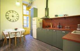 2 dormitorio piso 66 m² en Vieja Tiflis, Georgia. $190 000