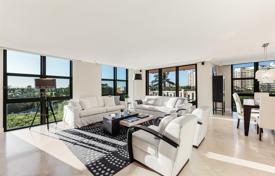 2-dormitorio apartamentos en condominio 166 m² en Key Biscayne, Estados Unidos. $1 550 000