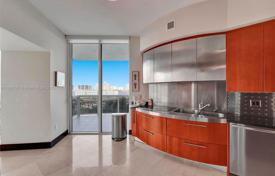 Condominio – Collins Avenue, Miami, Florida,  Estados Unidos. $2 450 000