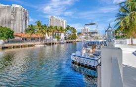 Casa de pueblo – North Miami Beach, Florida, Estados Unidos. $2 995 000