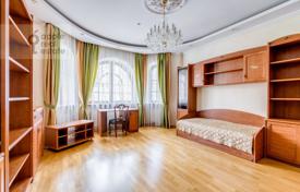 Chalet 500 m² en Moscow Region, Rusia. 137 000 ₽  por semana