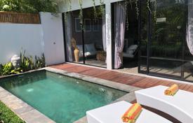 2 dormitorio villa 81 m² en Canggu, Indonesia. $229 000