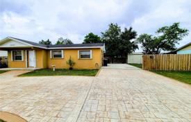 3 dormitorio casa de pueblo 127 m² en Miami, Estados Unidos. $548 000