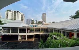 3-dormitorio apartamentos en condominio en Watthana, Tailandia. $408 000