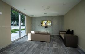 3-dormitorio apartamentos en condominio 118 m² en Miami, Estados Unidos. $890 000