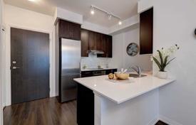 2 dormitorio piso en North York, Canadá. C$779 000