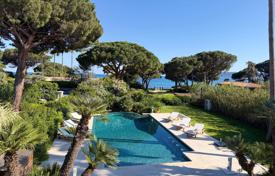 6 dormitorio villa 270 m² en Saint-Tropez, Francia. Price on request