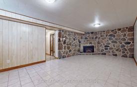 11 dormitorio casa de pueblo en North York, Canadá. C$1 877 000