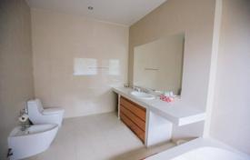 6 dormitorio villa 1170 m² en Mae Nam, Tailandia. $566 000