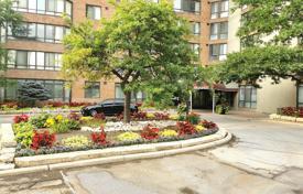 5 dormitorio piso en Scarborough, Canadá. C$760 000