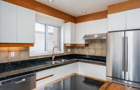 10 dormitorio casa de pueblo en Etobicoke, Canadá. C$1 258 000