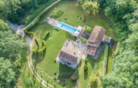Villa – Siena, Toscana, Italia. 2 650 000 €