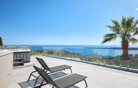 6 dormitorio villa 220 m² en Cannes, Francia. Price on request