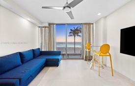 Condominio 295 m² en Collins Avenue, Estados Unidos. $950 000