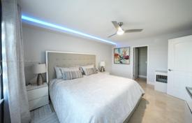 1-dormitorio apartamentos en condominio 79 m² en Hallandale Beach, Estados Unidos. 357 000 €