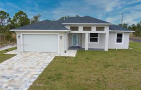 3 dormitorio casa de pueblo 224 m² en Lehigh Acres, Estados Unidos. $392 000