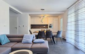9 dormitorio casa de pueblo 300 m² en Rab, Croacia. 950 000 €