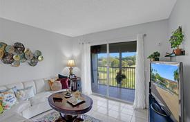 Condominio – Pembroke Pines, Broward, Florida,  Estados Unidos. $275 000