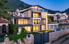 6 dormitorio villa 447 m² en Ölüdeniz, Turquía. 85 436 000 TRY