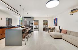 4 dormitorio piso 114 m² en Tel Aviv, Israel. $3 252 000