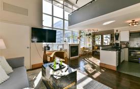 2 dormitorio piso en Etobicoke, Canadá. C$923 000