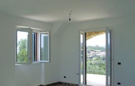 Villa – Liguria, Italia. 890 000 €