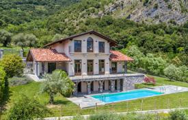 Villa – Lago Como, Lombardía, Italia. 3 050 000 €