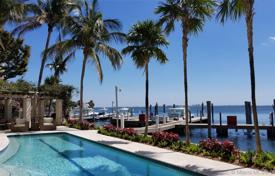 Piso – Miami, Florida, Estados Unidos. $4 000  por semana