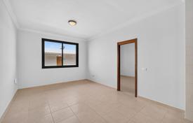 2 dormitorio piso 66 m² en Puerto de Santiago, España. 240 000 €