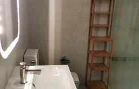 2-dormitorio apartamentos en condominio en Khlong Toei, Tailandia. $229 000