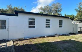 Casa de pueblo – West Park, Broward, Florida,  Estados Unidos. $375 000