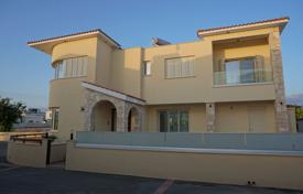 3 dormitorio chalet 185 m² en Kissonerga, Chipre. 525 000 €