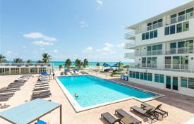Casa de pueblo – Miami Beach, Florida, Estados Unidos. $750 000