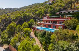 5 dormitorio villa 536 m² en Begur, España. 2 950 000 €