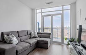 5 dormitorio piso en North York, Canadá. C$819 000