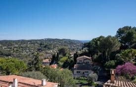 3 dormitorio villa en Mougins, Francia. 780 000 €