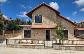New residential complex with villas en Souni-Zanakia, Chipre. de 340 000 €