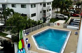 2-dormitorio apartamentos en condominio 81 m² en Miami, Estados Unidos. $345 000