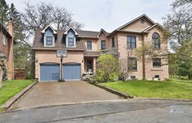 Casa de pueblo – Scarborough, Toronto, Ontario,  Canadá. C$1 480 000