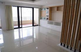 Condominio – Bang Rak, Bangkok, Tailandia. $369 000