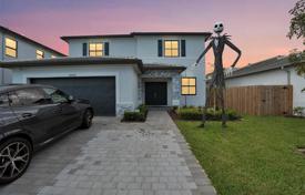 Casa de pueblo – Homestead, Florida, Estados Unidos. $630 000