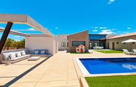 Villa – Mallorca, Islas Baleares, España. 3 500 €  por semana