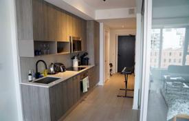 1 dormitorio piso en Adelaide Street West, Canadá. C$809 000