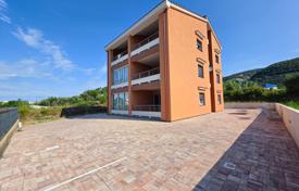 3 dormitorio piso 79 m² en Primorje-Gorski Kotar County, Croacia. 312 000 €