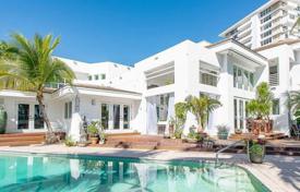 Villa – Fort Lauderdale, Florida, Estados Unidos. $3 895 000