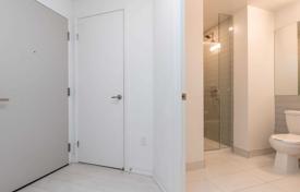 2 dormitorio piso en Etobicoke, Canadá. C$919 000