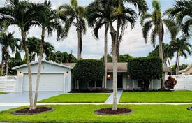 Casa de pueblo – Hollywood, Florida, Estados Unidos. $760 000